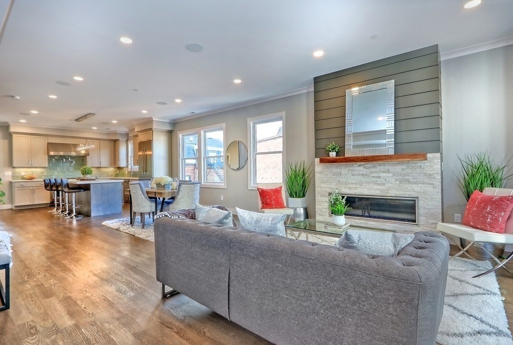259 Gold Street, Unit 3 Boston, MA 02127 - Photo 1 of 27 Gallery Image 1