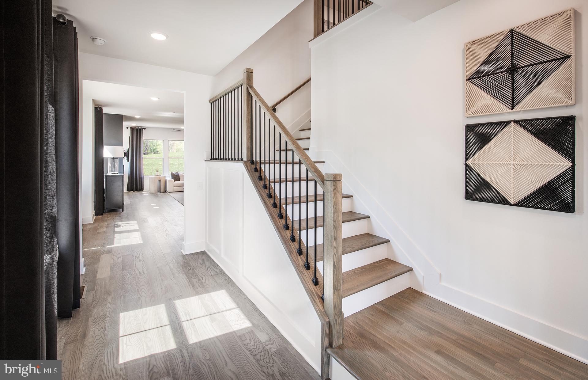 616 Liberty Ridge Road Horsham, PA 19044 - Photo 10 of 20 a view of entryway and hall with wooden floor