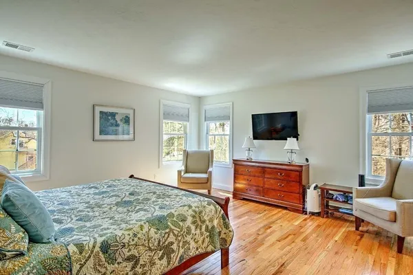 $3,600 | 6 Tuckerdale Way, Unit 6, Millis, MA 02054