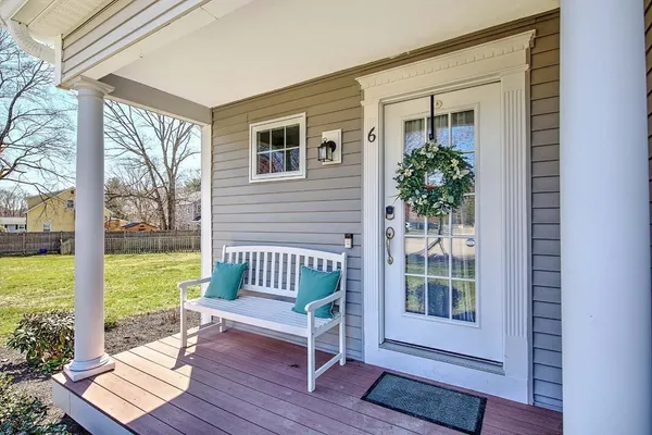 $3,600 | 6 Tuckerdale Way, Unit 6, Millis, MA 02054