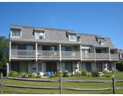 18 Atlantic Road, Unit 38T Gloucester, MA 01930 - Photo 1 of 11