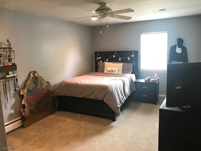 19 Savage Road Denville, NJ 07834 - Photo 6 of 7