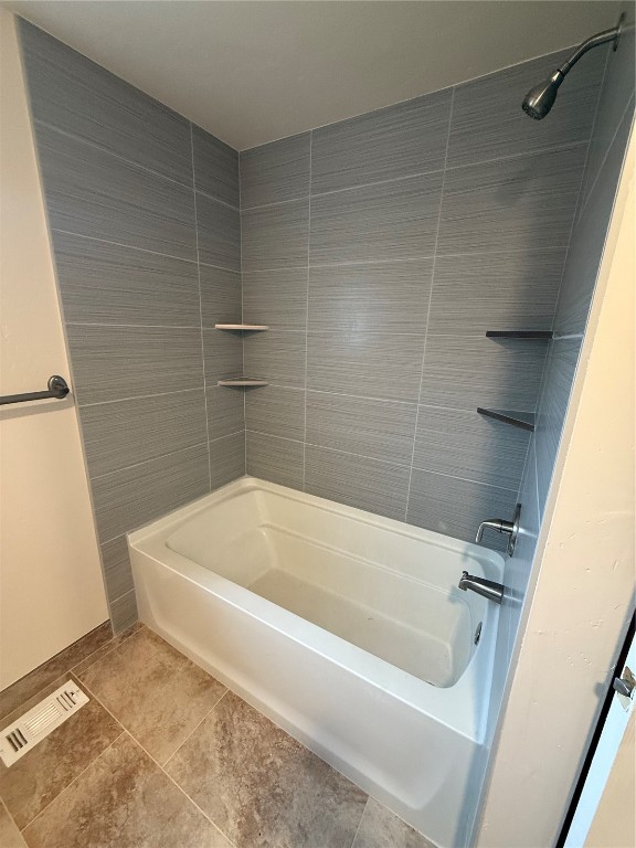 847 Airport Road, Unit 4 Breckenridge, CO 80424 - Photo 11 of 32 a bathroom with a tub