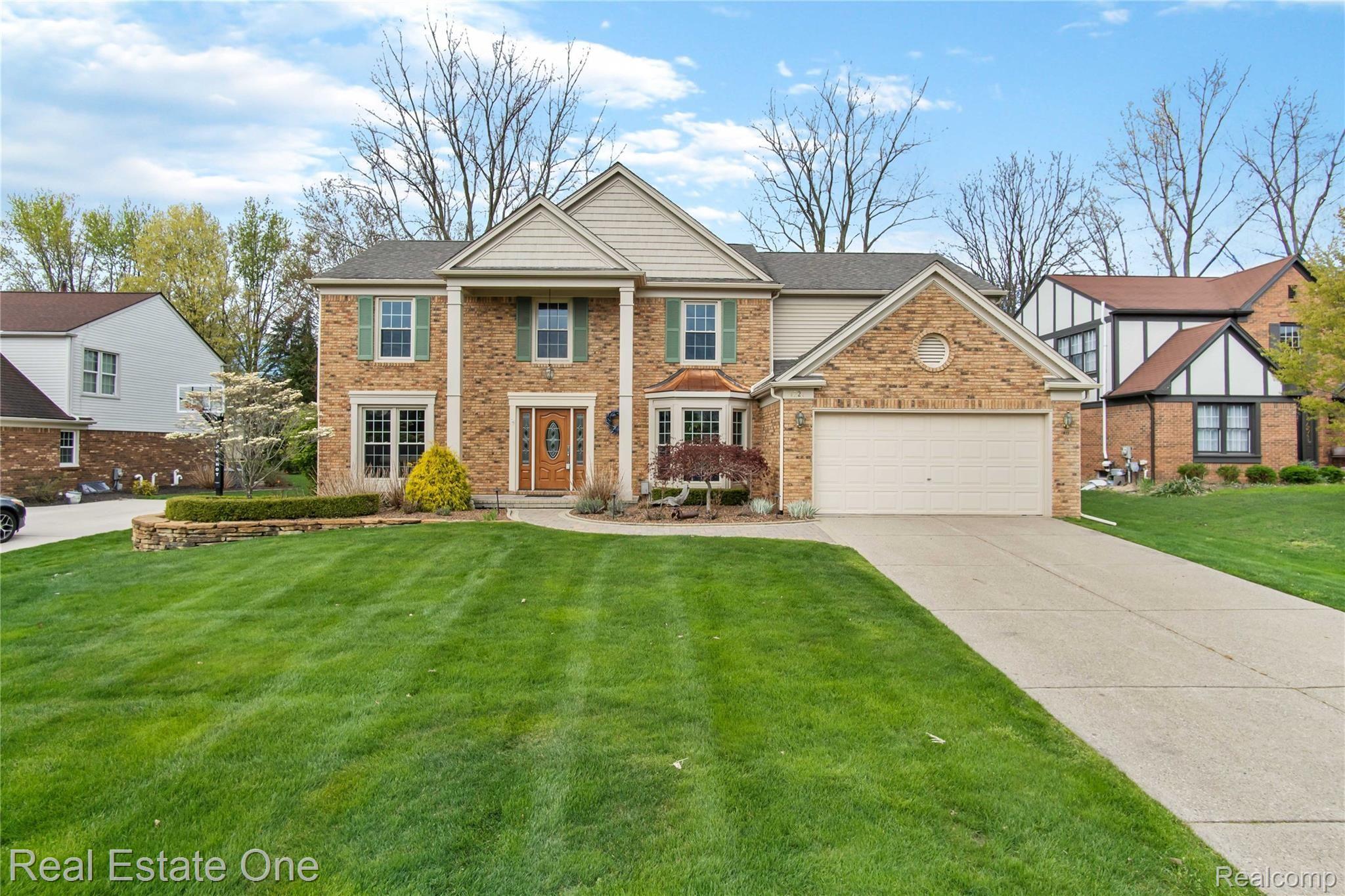 1221 Sandy Ridge Drive Rochester, MI 48306 - Photo 1 of 42 DSC04598.jpg
