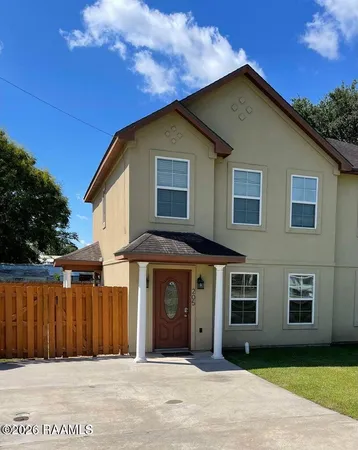 $1,400 | 205 West Monroe Street, Unit A, Broussard, LA 70518