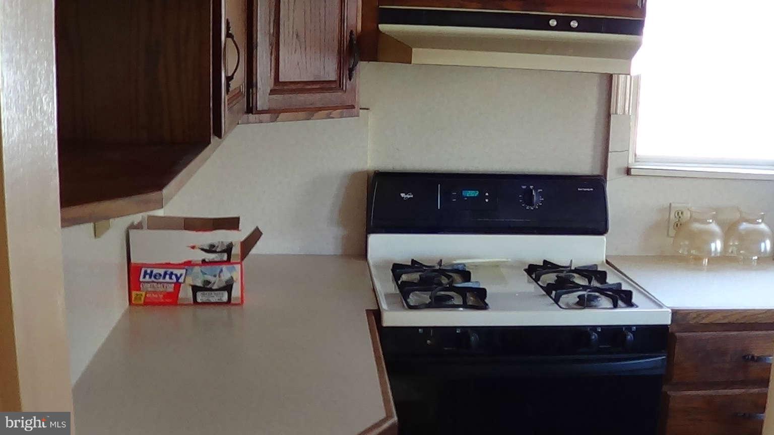 5432 Belair Road Baltimore, MD 21206 - Photo 10 of 12 Kitchen