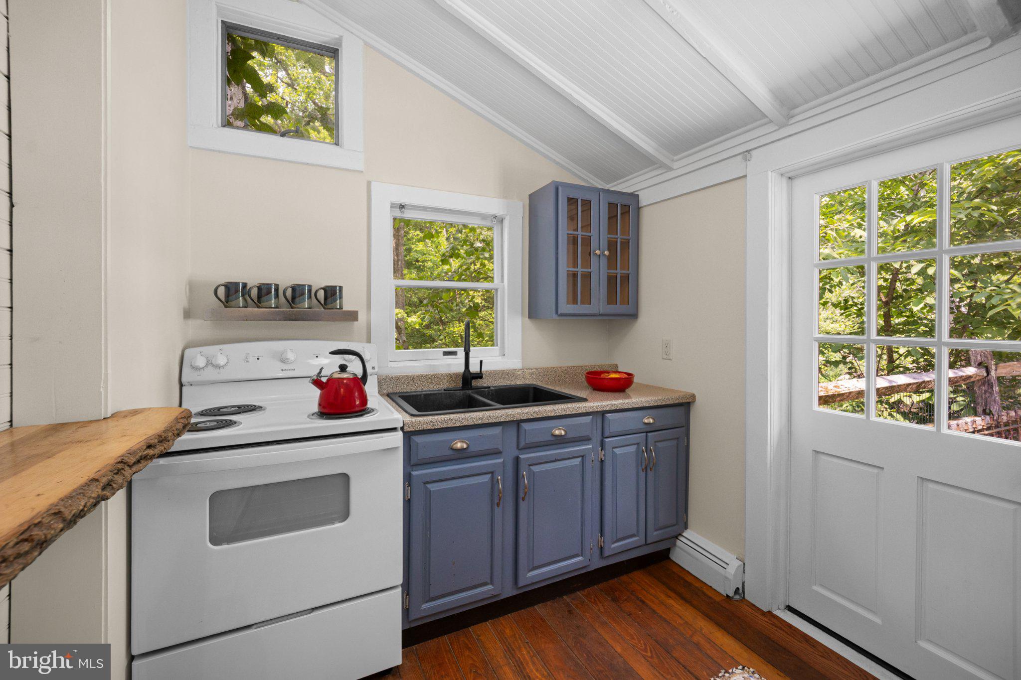 3401 St Peters Road Elverson, PA 19520 - Photo 20 of 60