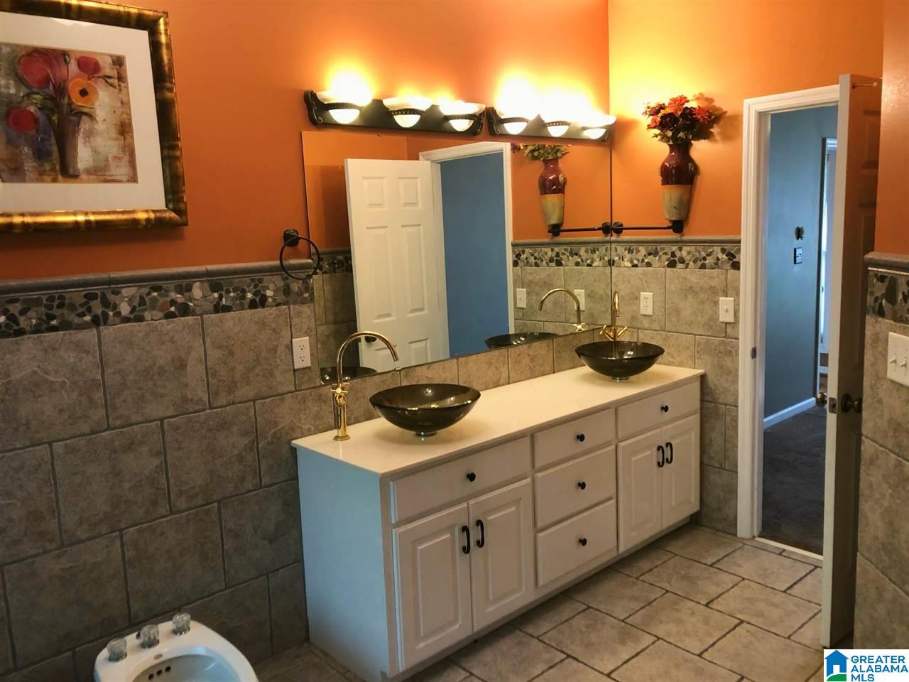 106 Southgate Road Rainbow City, AL 35906 - Photo 16 of 34