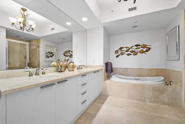 $6,500 | 2640 Lake Shore Drive, Unit 1216, Riviera Beach, FL 33404