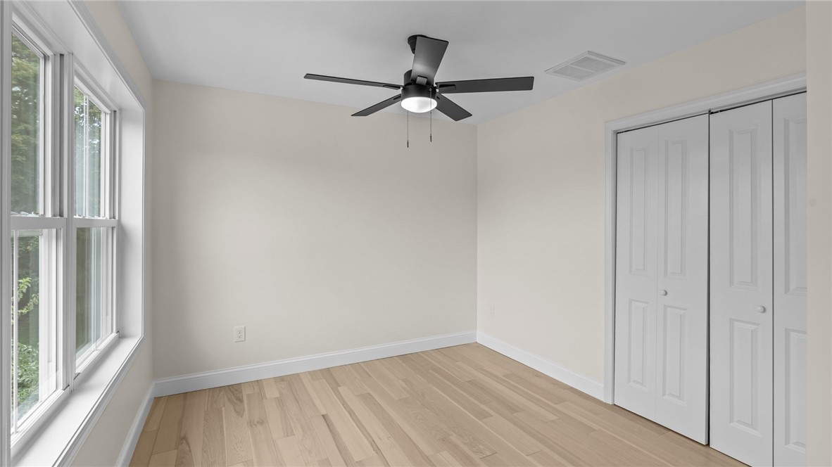 41 North Cornell Avenue Warren, RI 02885 - Photo 13 of 30