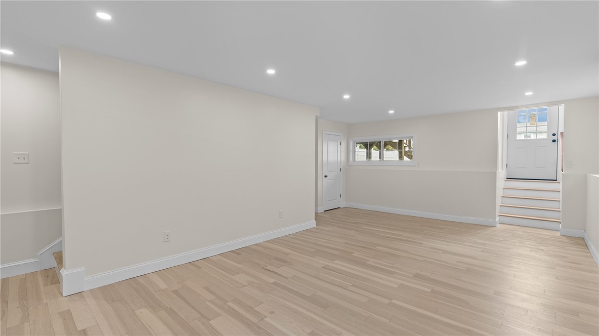 41 North Cornell Avenue Warren, RI 02885 - Photo 24 of 30