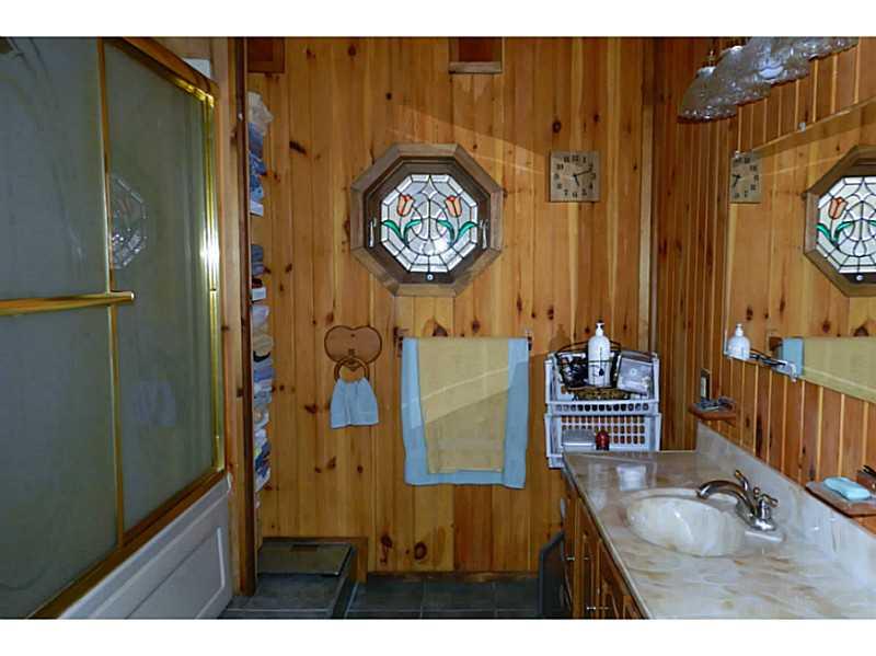 190 Staff Road Slippery Rock, PA 16057 - Photo 16 of 17 Full Bath.