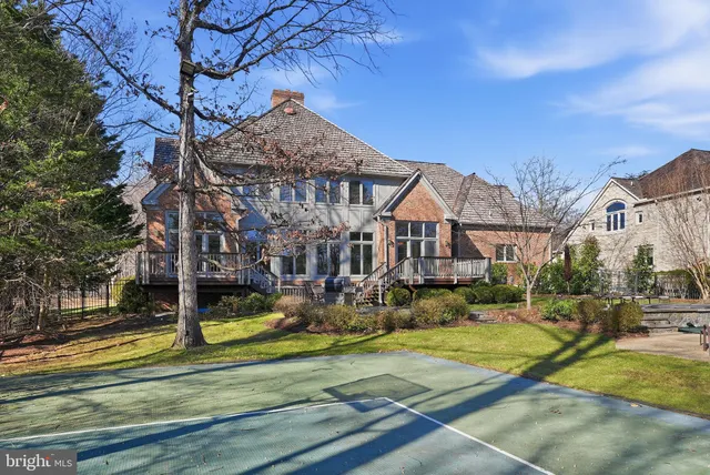 a view of a house with a big yard
