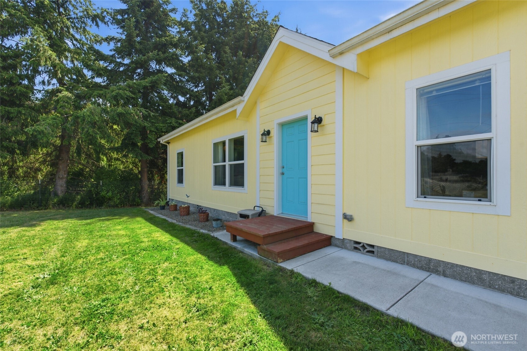31 Community Lane Sequim, WA 98382 - Photo 4 of 40