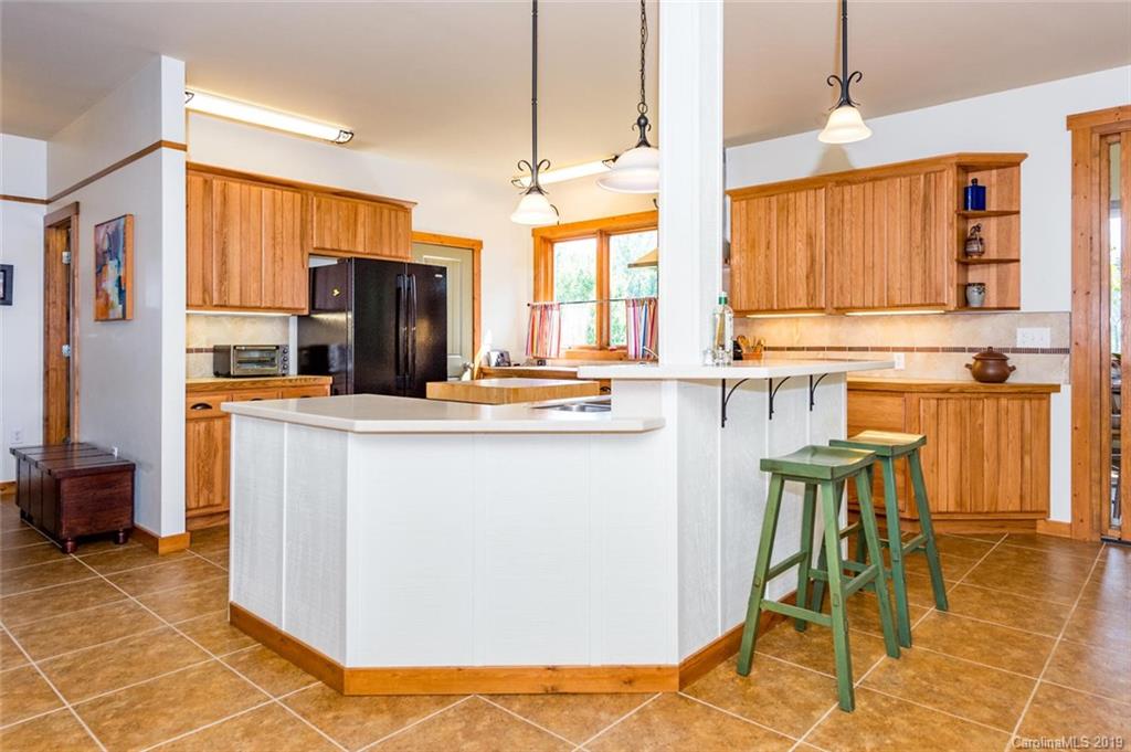 2180 Riceville Road Asheville, NC 28805 - Photo 14 of 40 Gallery Image 14