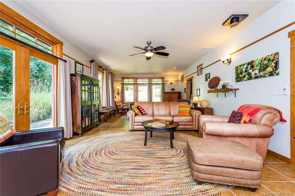 2180 Riceville Road Asheville, NC 28805 - Photo 9 of 40 Gallery Image 9
