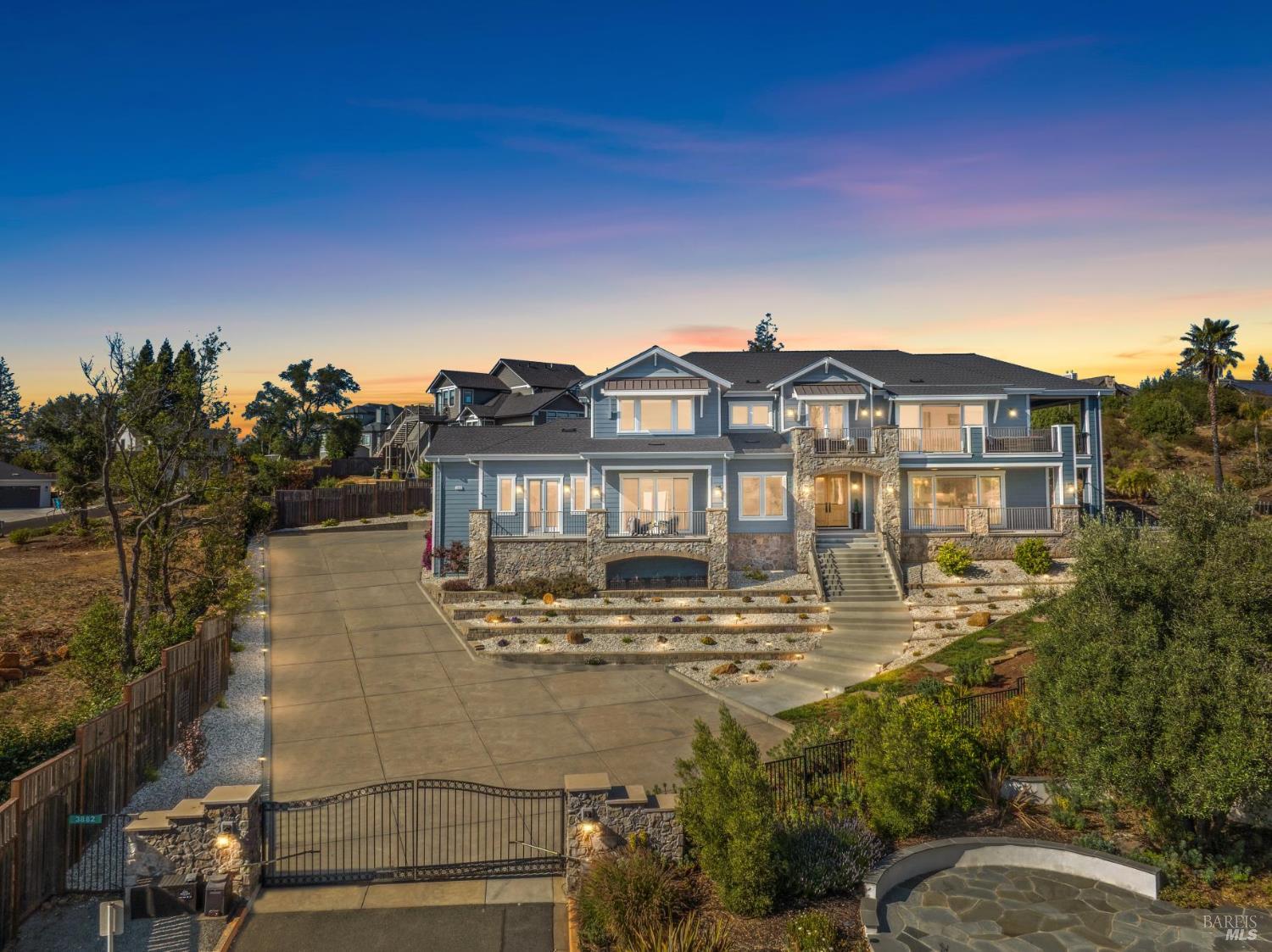 3882 Royal Manor Place Santa Rosa, CA 95404 - Photo 14 of 98 As you approach this gated stately home you are reminded of the natural beauty that graces the hills of Santa Rosa. It is located in one of the most prestigious neighborhoods in Sonoma County.