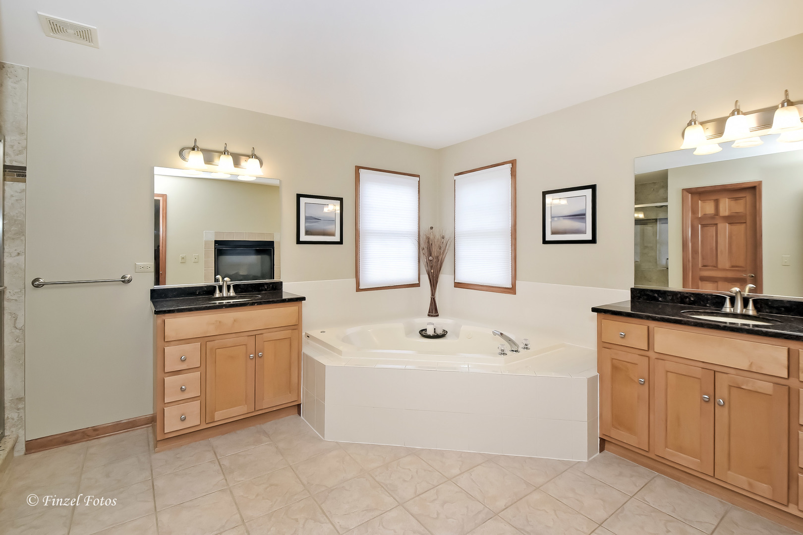 7N355 Ridge Line Road St. Charles, IL 60175 - Photo 16 of 38 a bathroom with a sink and a mirror