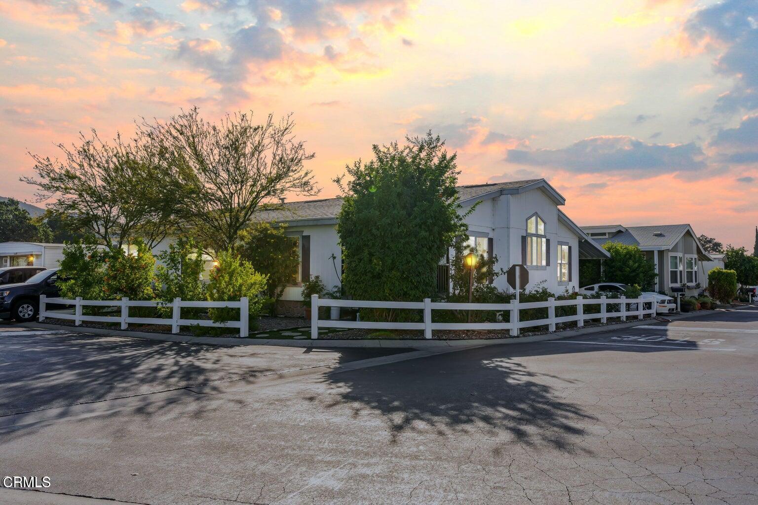 1550 Rory Lane, Unit 151 Simi Valley, CA 93063 - Photo 3 of 26 3
