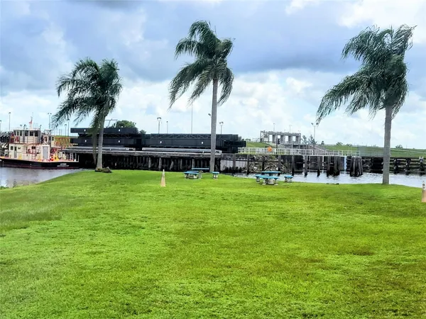 $52,000 | 803-805 Big Branch Lane, Moore Haven, FL 33471