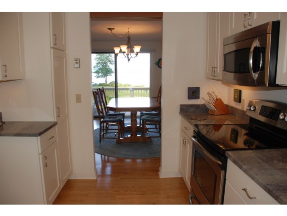 15 Point Breeze Road, Unit 15 Wolfeboro, NH 03894 - Photo 4 of 21