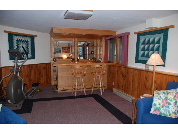 15 Point Breeze Road, Unit 15 Wolfeboro, NH 03894 - Photo 9 of 21