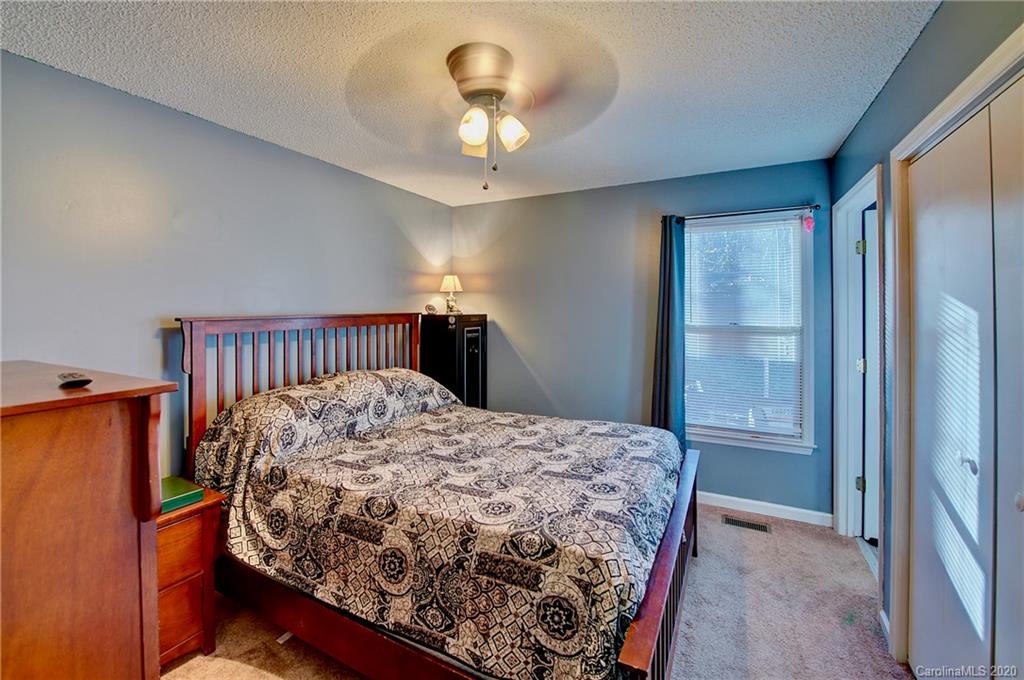 1155 Burma Road East Marion, NC 28752 - Photo 12 of 25 Gallery Image 12