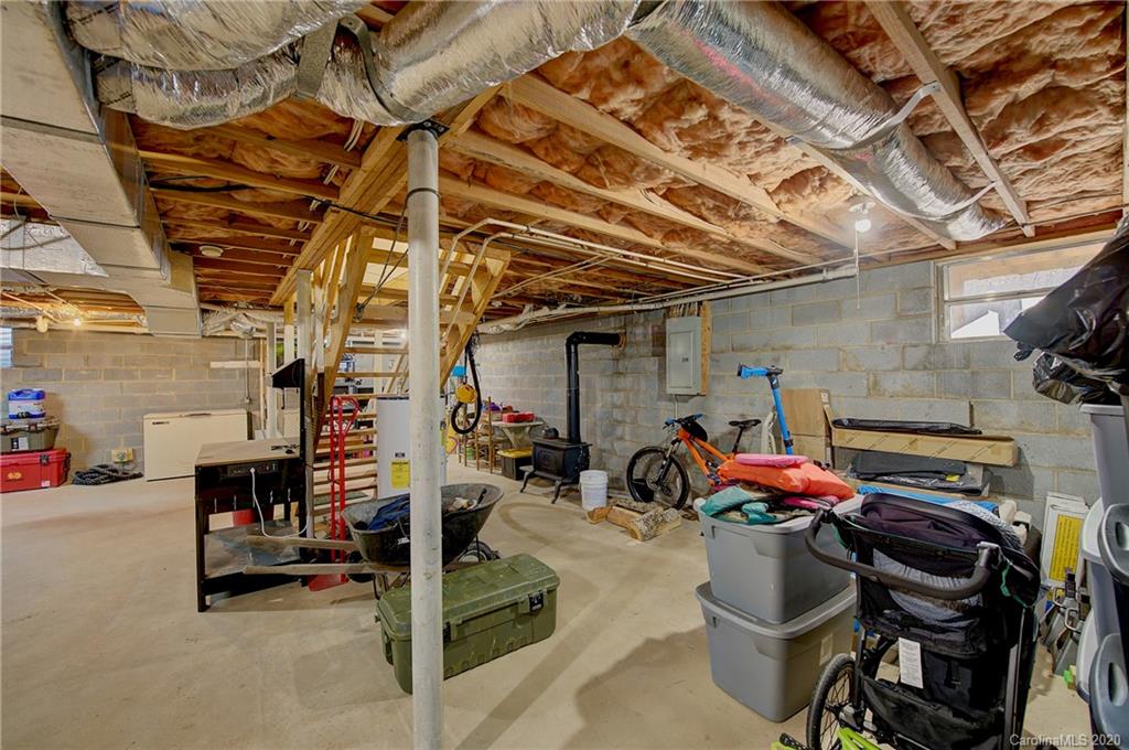1155 Burma Road East Marion, NC 28752 - Photo 20 of 25 Gallery Image 20