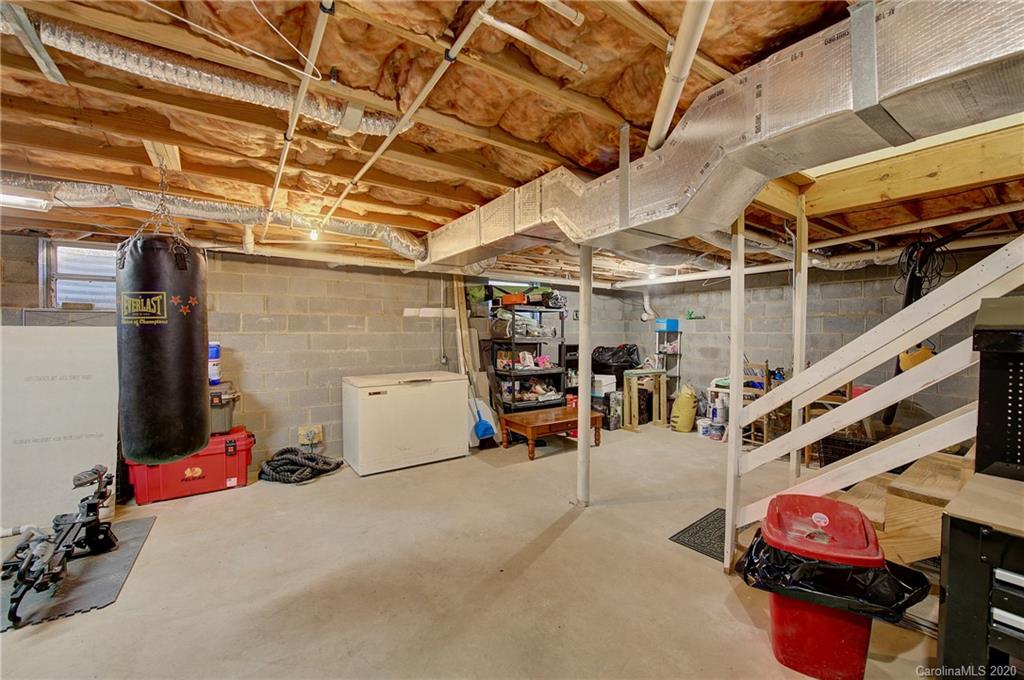 1155 Burma Road East Marion, NC 28752 - Photo 22 of 25 Gallery Image 22