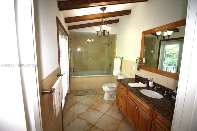 $10,900,000 | 6750 Granada Boulevard, Coral Gables, FL 33146