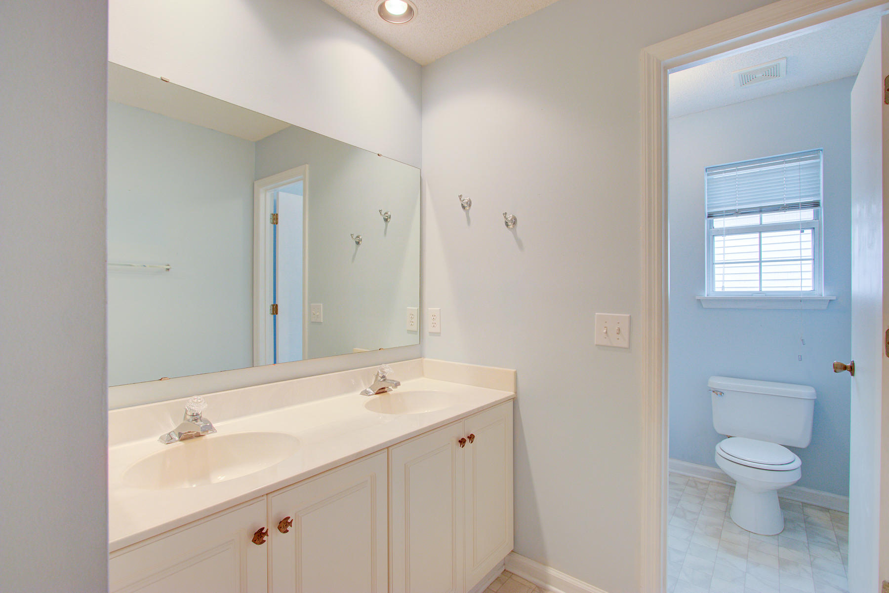 1887 Beechwood Road Charleston, SC 29414 - Photo 29 of 37 1887 Beechwood, Charleston SC (30)