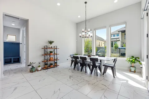 $999,990 | 413 Summerhill Lane, Georgetown, TX 78628