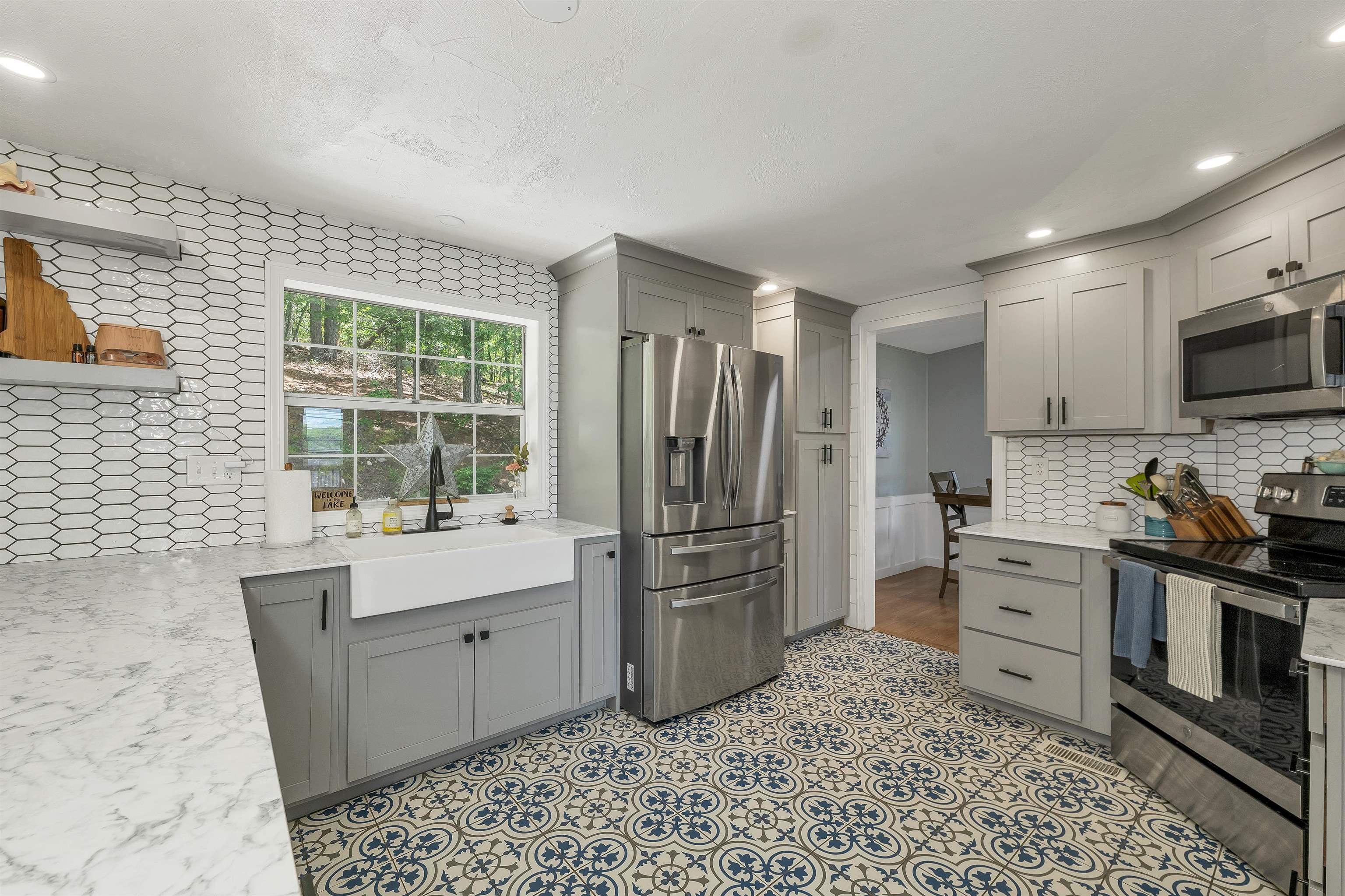 165 South Shore Road New Durham, NH 03855 - Photo 4 of 41