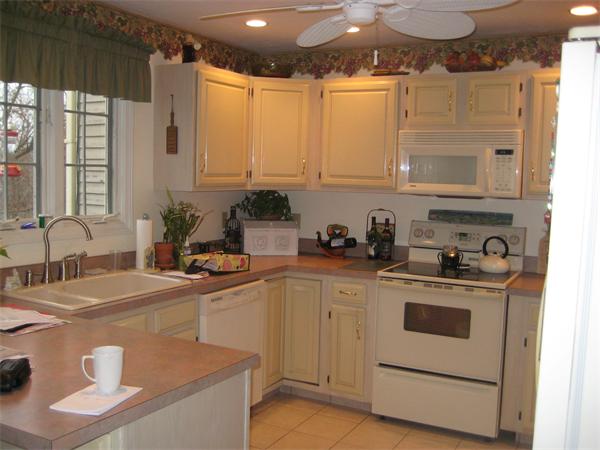 13 Carpenter Hill Road, Unit A Mendon, MA 01756 - Photo 2 of 16 Gallery Image 2