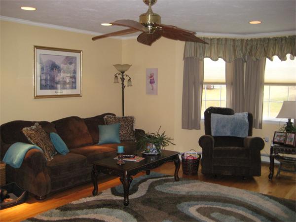 13 Carpenter Hill Road, Unit A Mendon, MA 01756 - Photo 3 of 16 Gallery Image 3