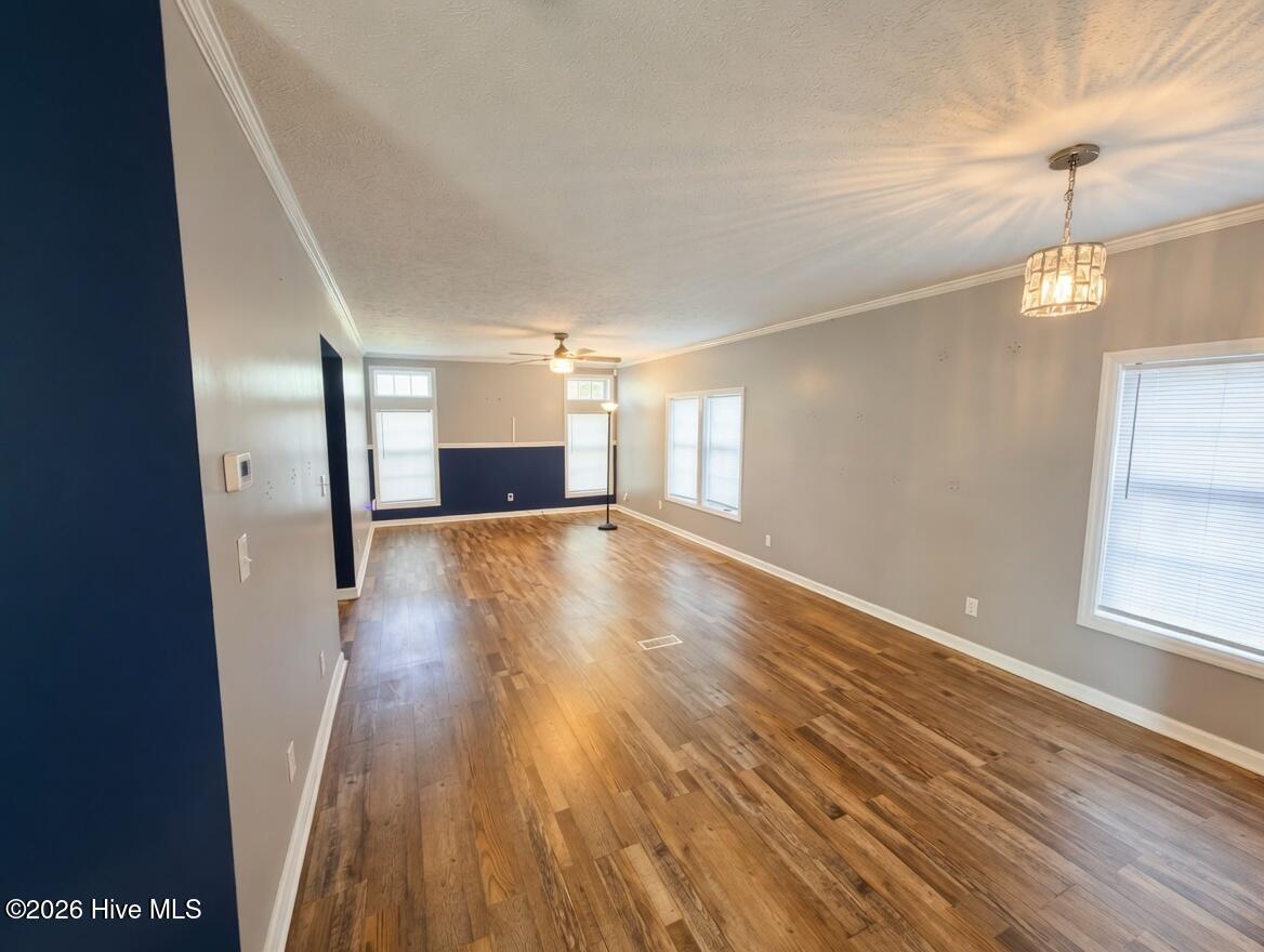 84 Demery Road Pembroke, NC 28372 - Photo 21 of 31 Dining/Living