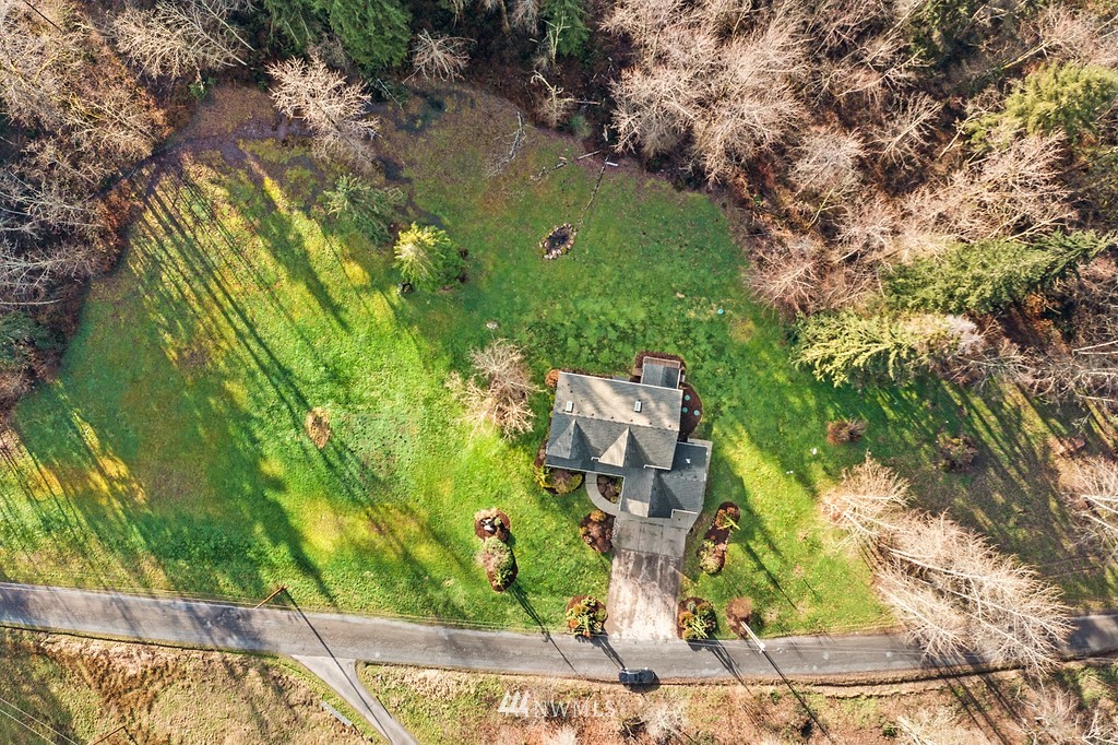 3402 Walsh Road Snohomish, WA 98290 - Photo 33 of 33 a green field with lots of trees