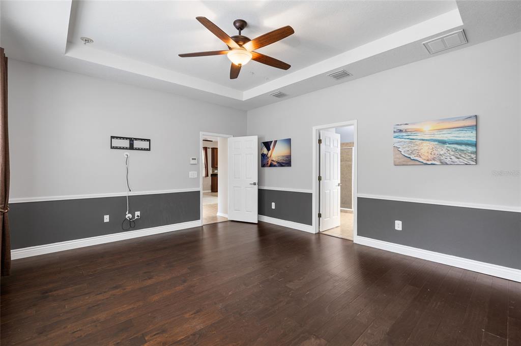 17425 New Cross Circle Lithia, FL 33547 - Photo 16 of 56