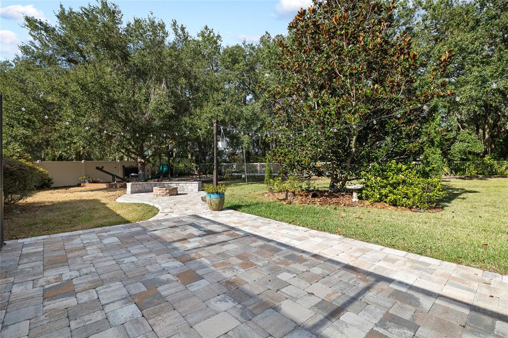 17425 New Cross Circle Lithia, FL 33547 - Photo 50 of 56