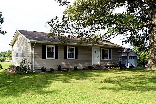 1056 New Grove Road Smiths Grove, KY 42171 - Photo 1 of 27 Gallery Image 1