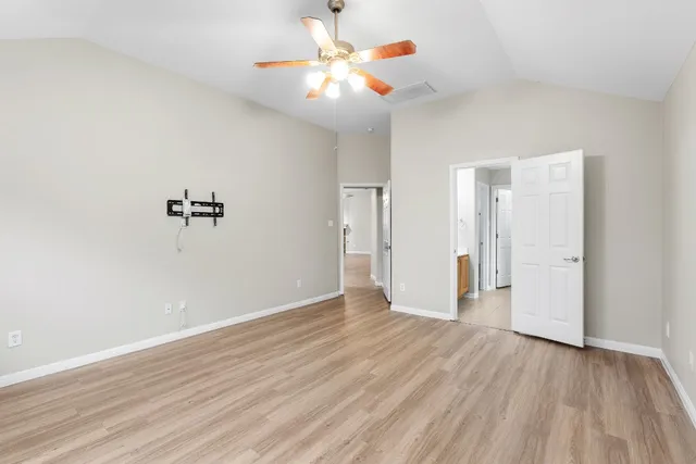 $2,350 | 2205 Speidel Drive, Pflugerville, TX 78660