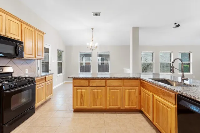 $2,350 | 2205 Speidel Drive, Pflugerville, TX 78660