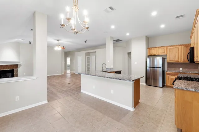 $2,350 | 2205 Speidel Drive, Pflugerville, TX 78660