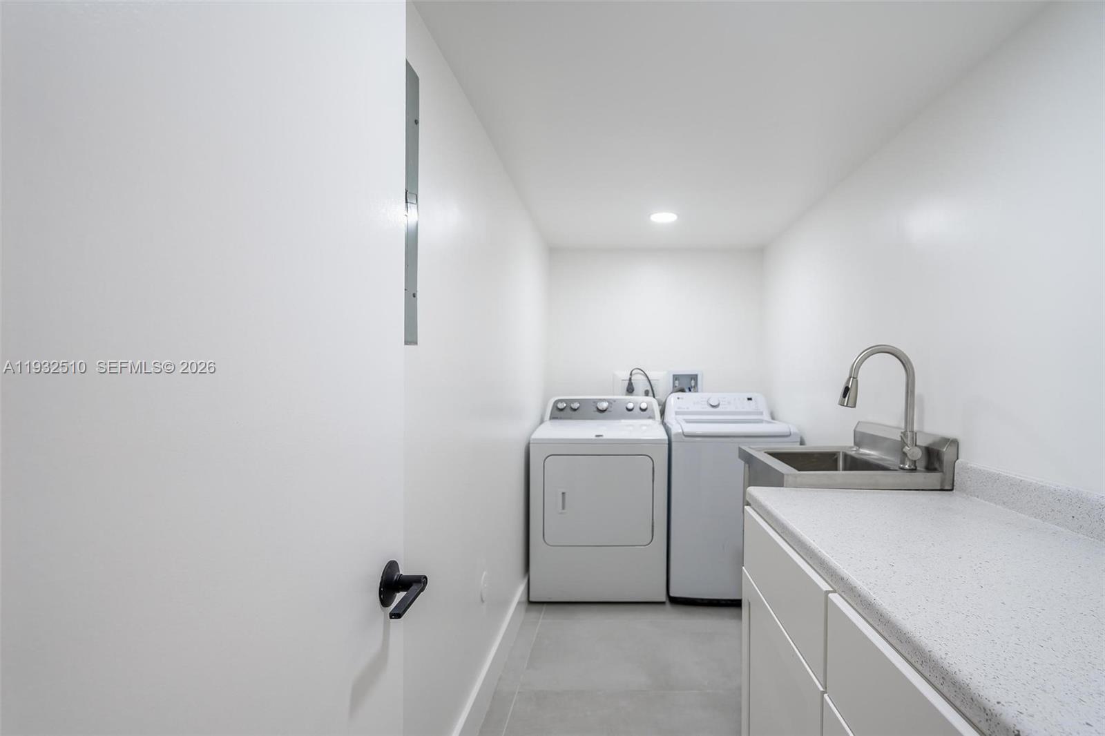 8708 Southwest 79th Place, Unit 8708 Miami, FL 33143 - Photo 15 of 54