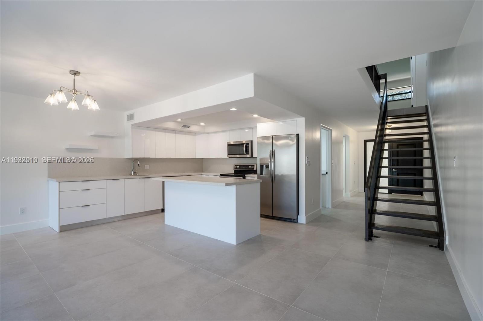 8708 Southwest 79th Place, Unit 8708 Miami, FL 33143 - Photo 18 of 54