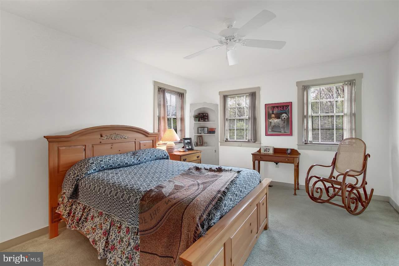 3640 Raintree Road York, PA 17404 - Photo 12 of 36 Gallery Image 12
