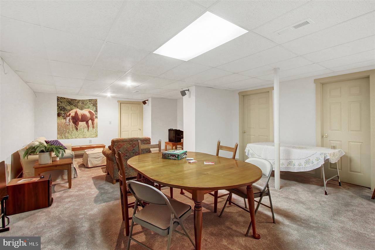 3640 Raintree Road York, PA 17404 - Photo 17 of 36 Gallery Image 17