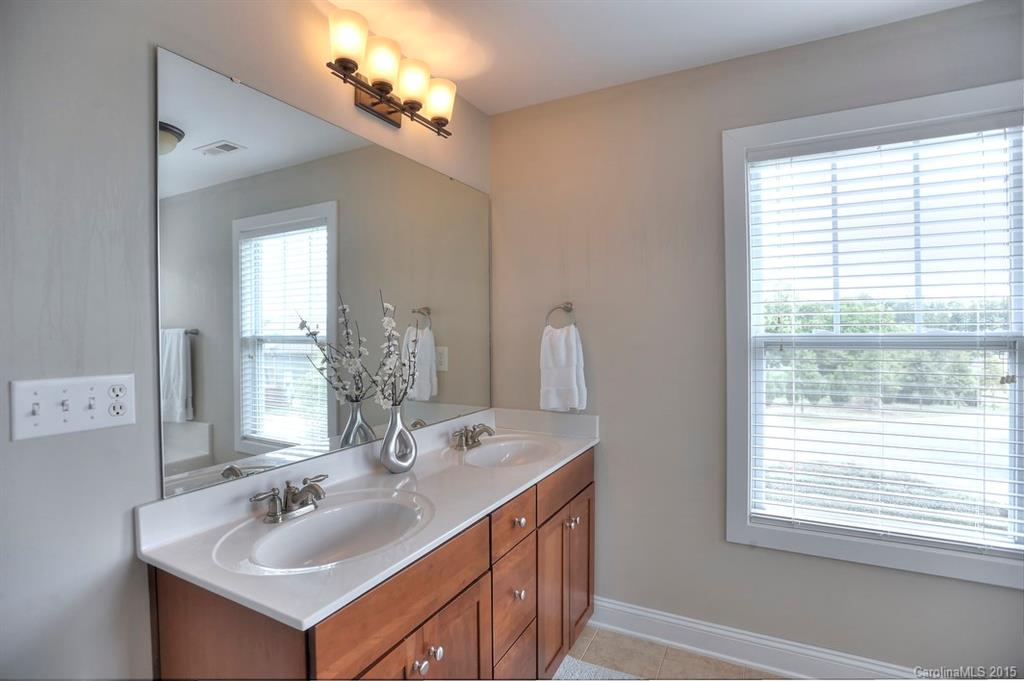 11102 Harbert Road, Unit 20 Huntersville, NC 28078 - Photo 14 of 23 Gallery Image 14