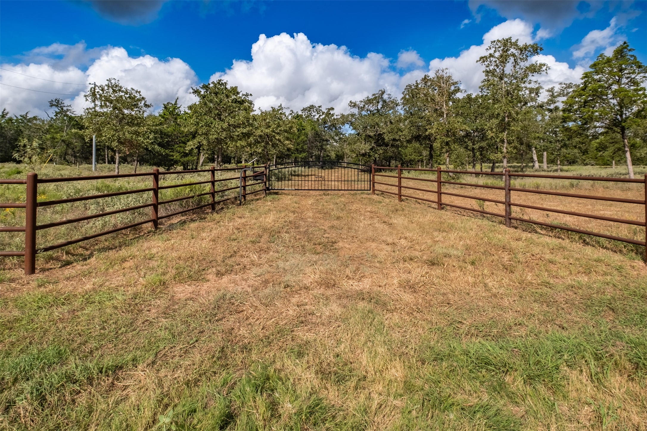 7176 Anchor Ranch Loop Flatonia, TX 78941 - Photo 1 of 1 Gallery Image 1
