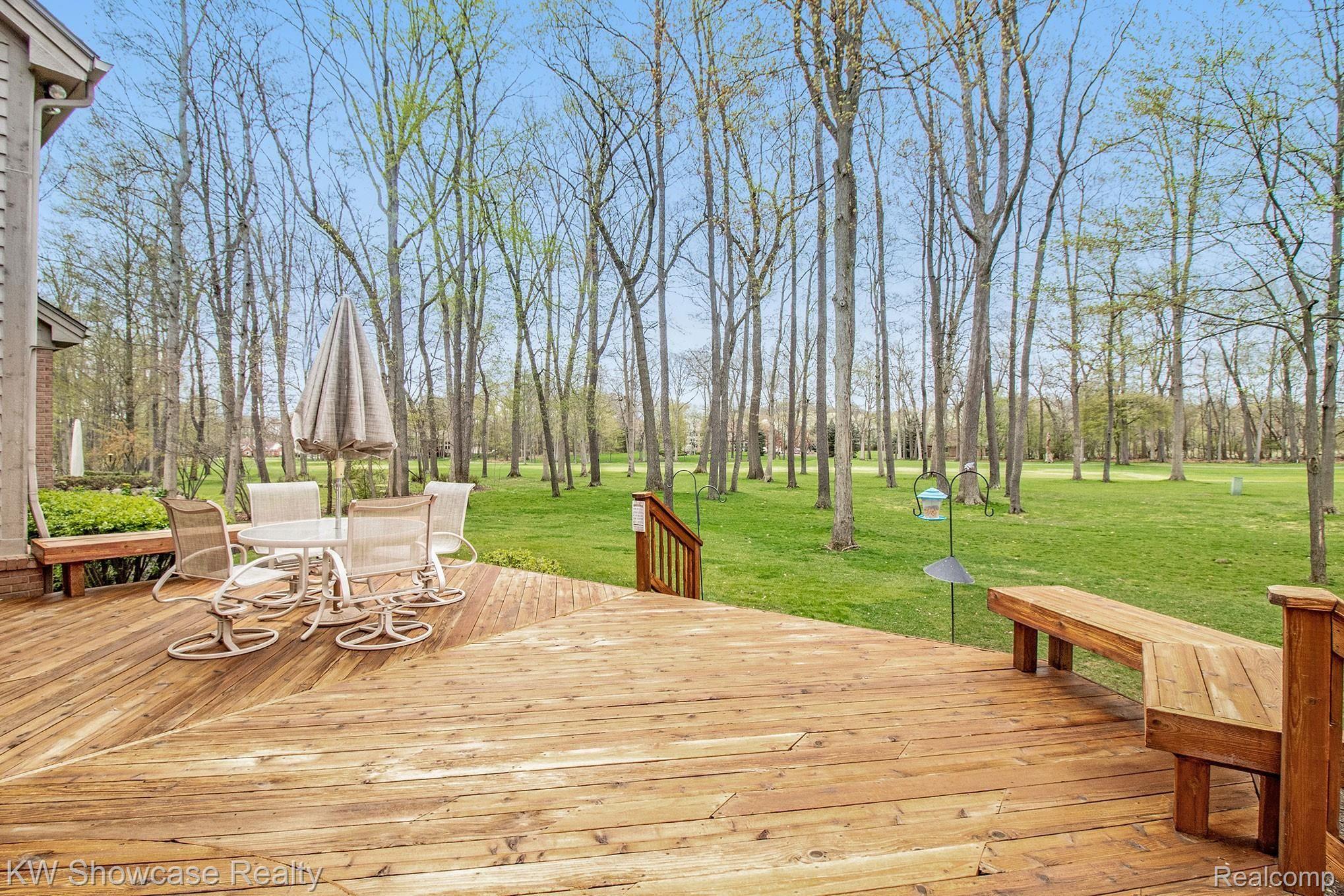 688 Inverness Highland, MI 48357 - Photo 57 of 57 IMG_0094.jpg